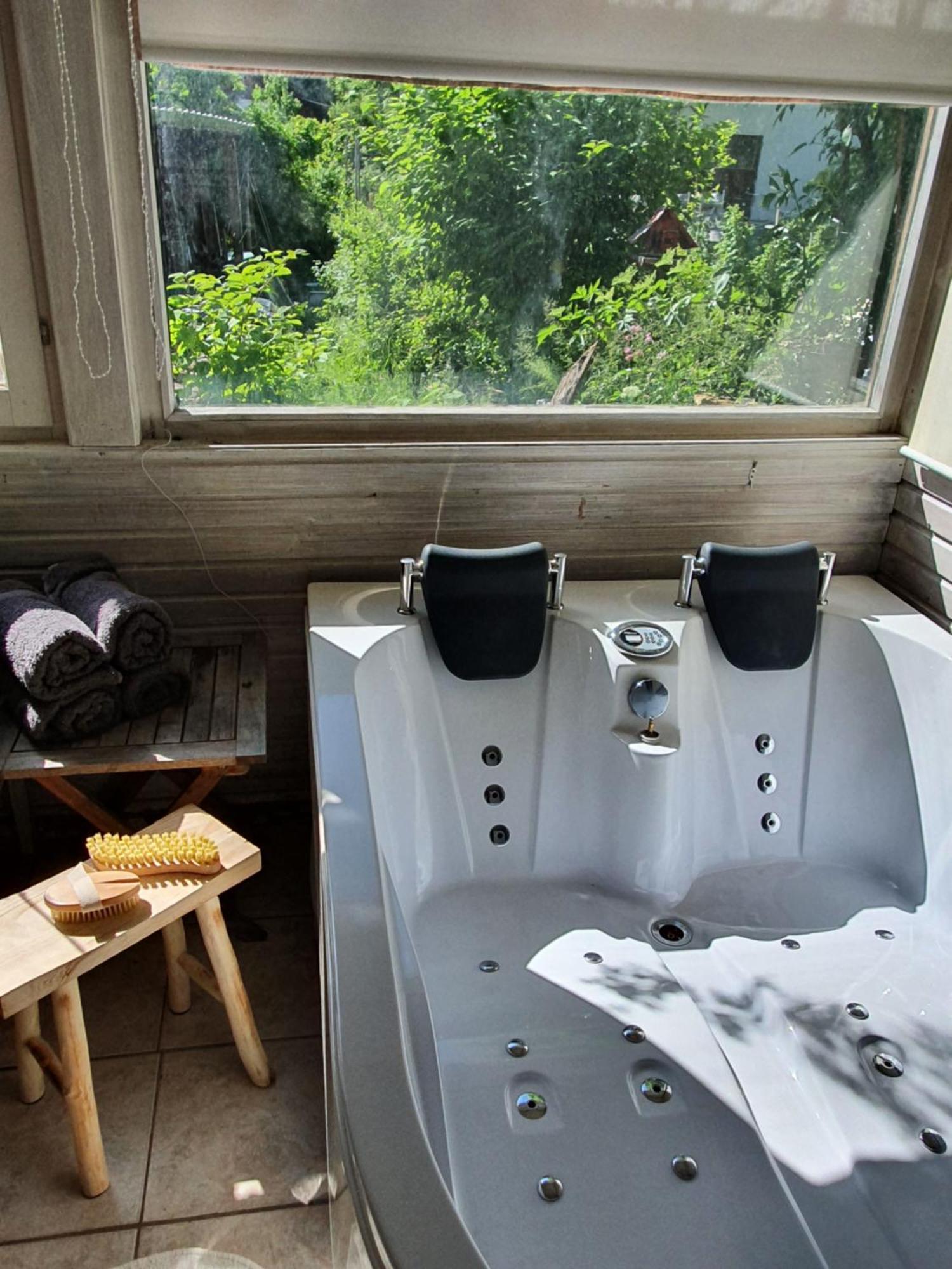 Ferienwohnung Tiroler Auszeit & Whirlpool Höfen Dış mekan fotoğraf
