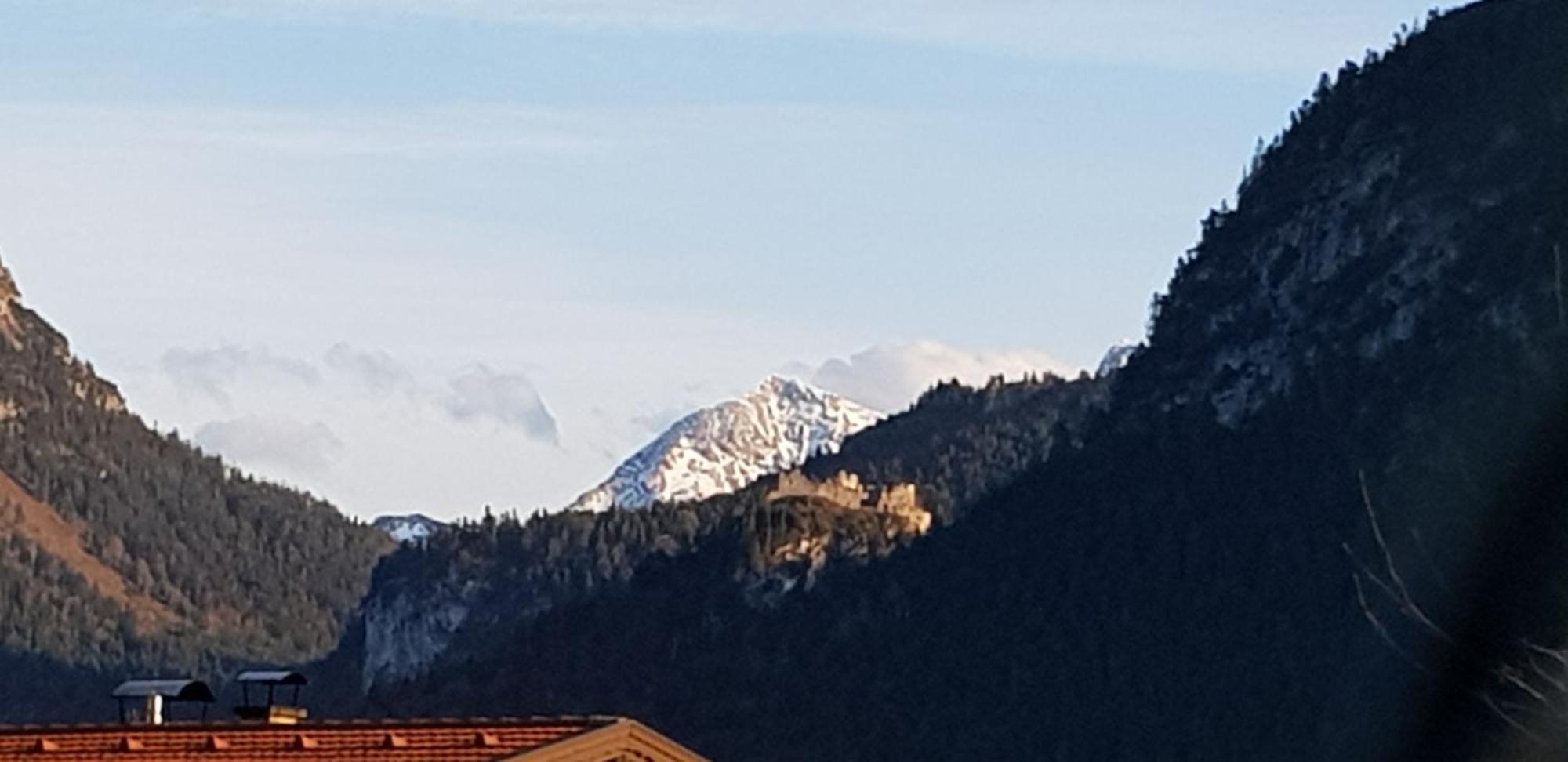Ferienwohnung Tiroler Auszeit & Whirlpool Höfen Dış mekan fotoğraf