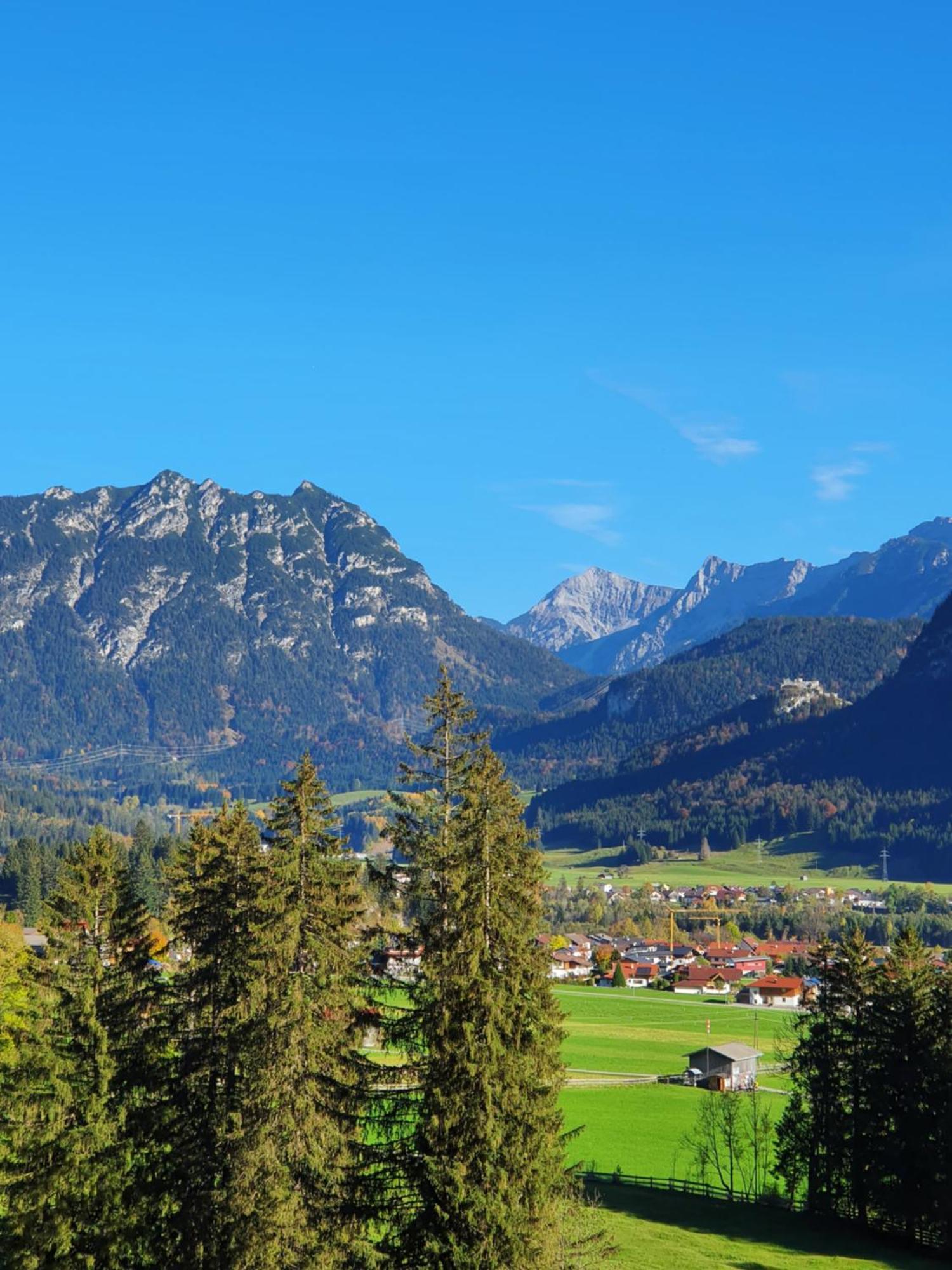 Ferienwohnung Tiroler Auszeit & Whirlpool Höfen Dış mekan fotoğraf